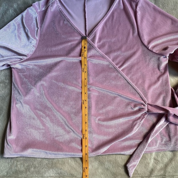 Lane Bryant Metallic Pink Velour Long Sleeved Wrap Front Top Size 18 20 - Picture 8 of 10